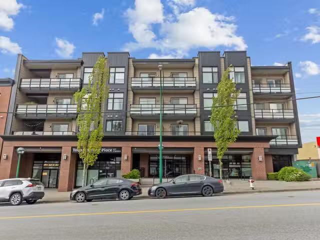 Apartment for sale in Burnaby, Burnaby South, 211 7727 Royal O.