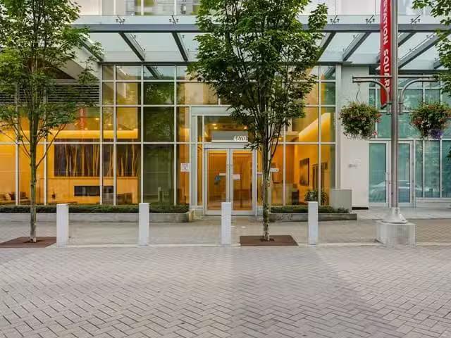 Apartment for sale in Burnaby, Burnaby South, 3903 4670 Assemb.
