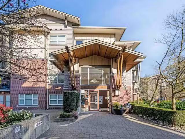 Apartment for sale in Burnaby, Burnaby South, 303 5889 Irmin S.