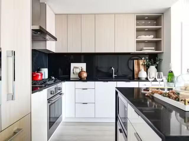 Apartment for sale in Burnaby, Burnaby South, 307 4988 Bennett.