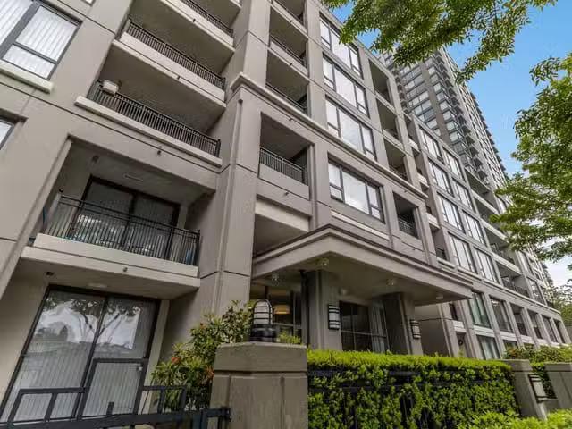Apartment for sale in Burnaby, Burnaby South, 408 7138 Collier.