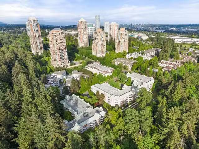 Apartment for sale in Burnaby, Burnaby South, 410 6737 Station.