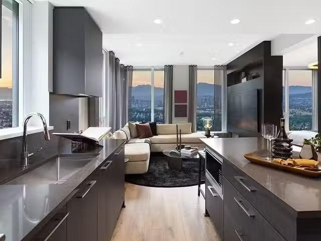 Apartment for sale in Burnaby, Burnaby South, 710 5860 Olive A.