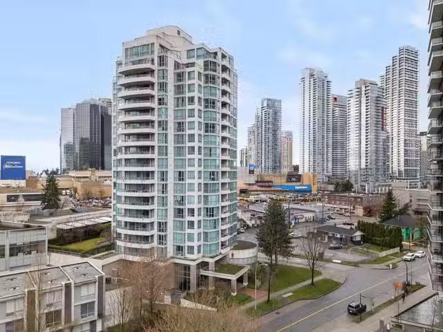 Apartment for sale in Burnaby, Burnaby South, 903 4788 Hazel S.
