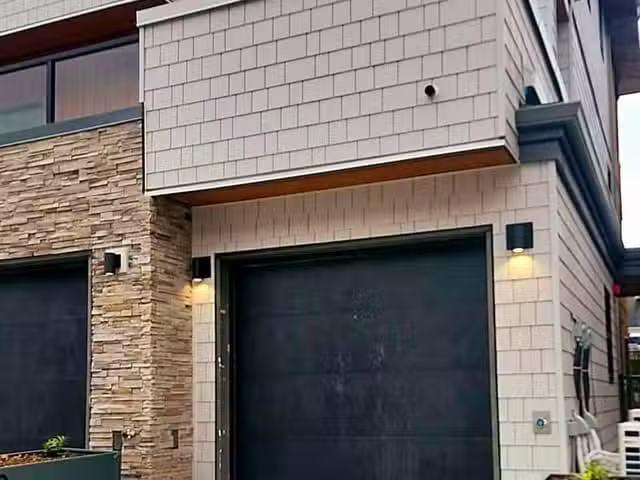 Apartment for sale in Gibsons, Sunshine Coast, B2G1 464 Eaglec.