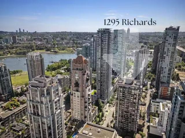 Apartment for sale in Downtown VW, Vancouver, Vancouver West.