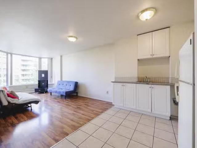 Apartment for sale in Downtown VW, Vancouver, Vancouver West.