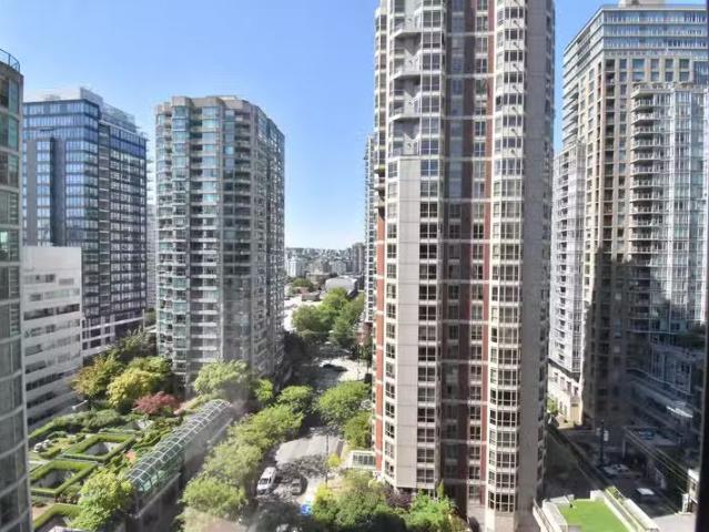 Apartment for sale in Downtown VW, Vancouver, Vancouver West.