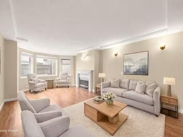 Apartment for sale in Delta, Ladner, B Street, 263149219