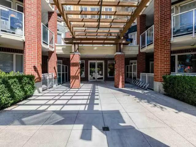 Apartment for sale in Fraserview NW, New Westminster, New West.