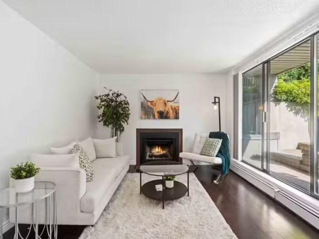 Apartment for sale in Kitsilano, Vancouver, Vancouver West, 10.