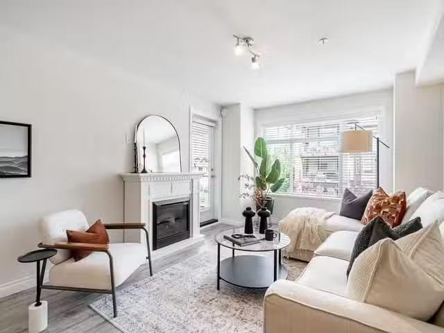 Apartment for sale in Langley, Langley, a Street, 263143394