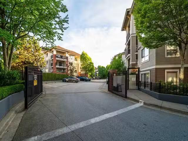 Apartment for sale in Langley, Langley, D Street, 263146444