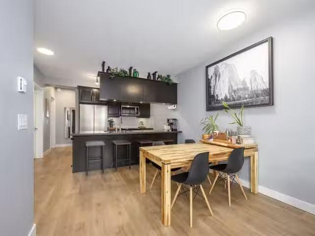 Apartment for sale in Maple Ridge, Maple Ridge, 115 11887 Burn.