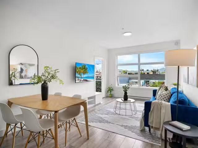 Apartment for sale in Maple Ridge, Maple Ridge, 202 22577 Roya.