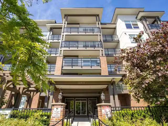 Apartment for sale in Maple Ridge, Maple Ridge, 403 22577 Roya.
