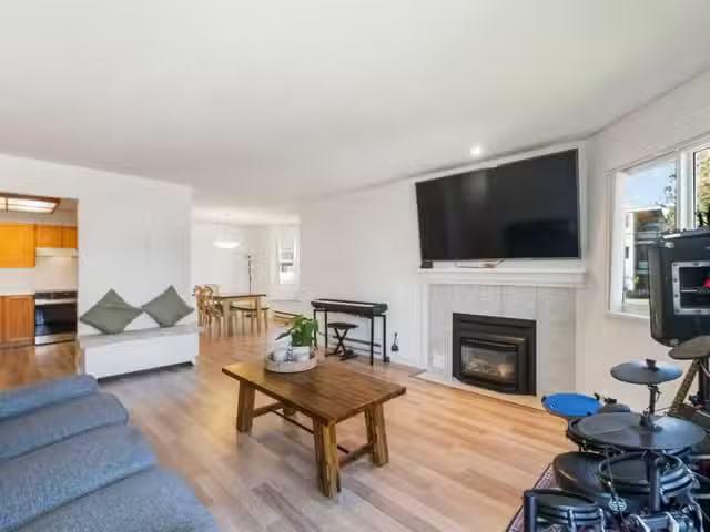 Apartment for sale in Maple Ridge, Maple Ridge, Avenue, 263138.