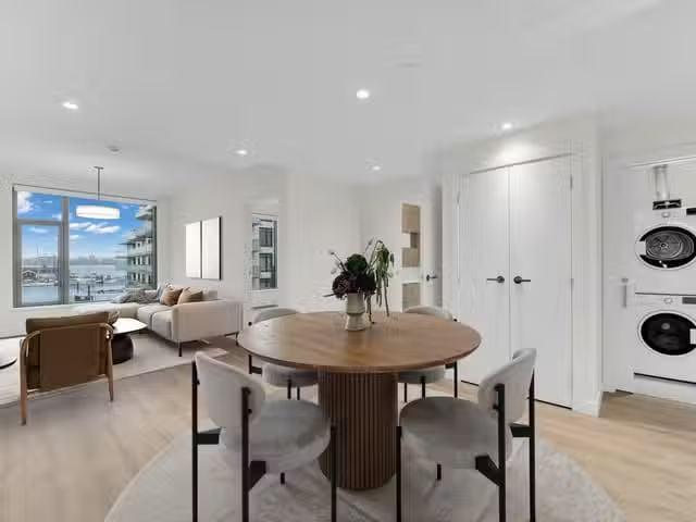Apartment for sale in North Vancouver, North Vancouver, 401 75.