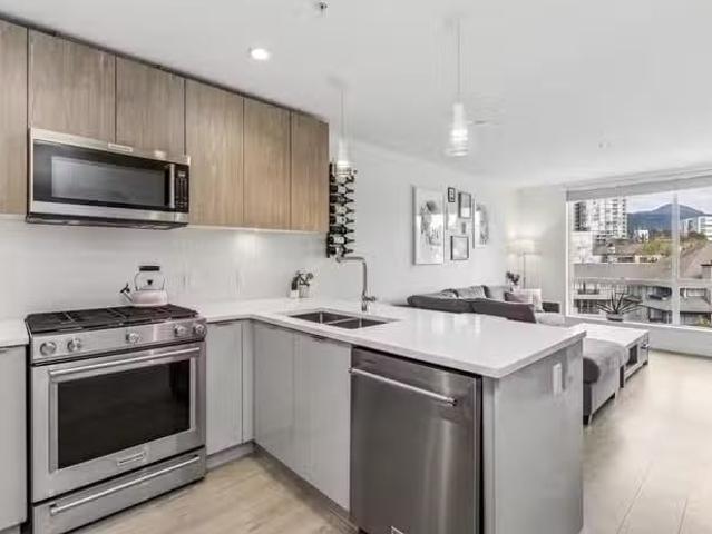 Apartment for sale in North Vancouver, North Vancouver, 511 10.