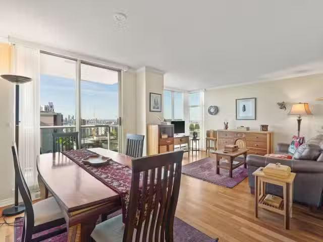 Apartment for sale in North Vancouver, North Vancouver, 602 56.