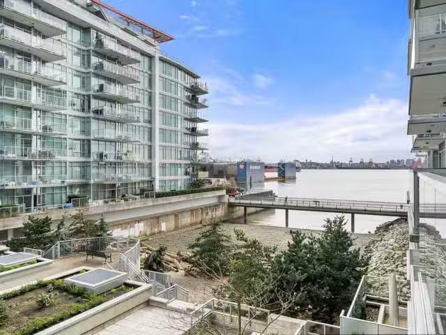 Apartment for sale in North Vancouver, North Vancouver, 107 17.