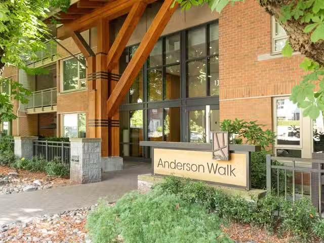 Apartment for sale in North Vancouver, North Vancouver, 113 11.