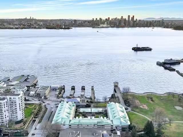 Apartment for sale in North Vancouver, North Vancouver, 1306 3.