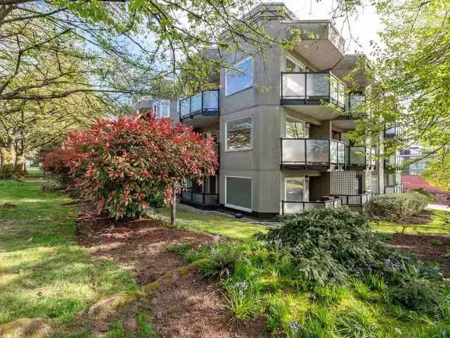 Apartment for sale in North Vancouver, North Vancouver, 201 17.