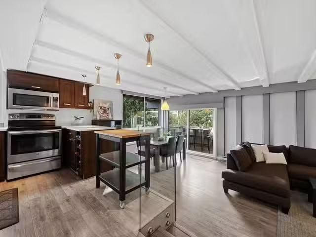 Apartment for sale in North Vancouver, North Vancouver, 201 34.