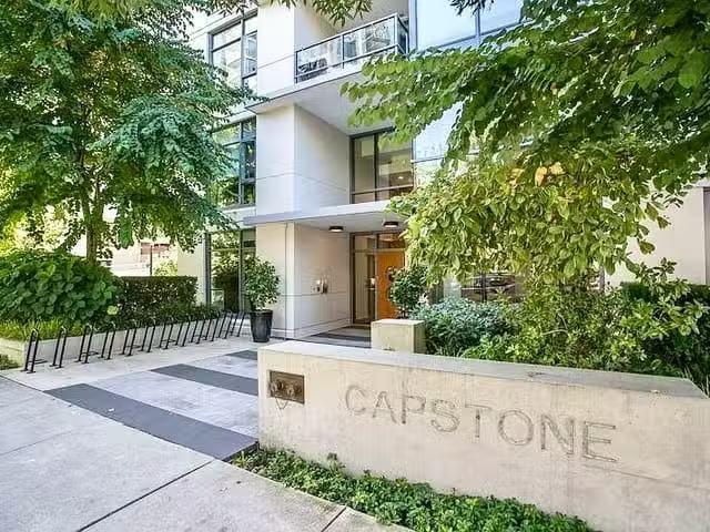 Apartment for sale in North Vancouver, North Vancouver, 202 13.