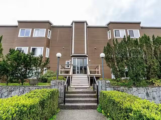 Apartment for sale in North Vancouver, North Vancouver, 203 10.