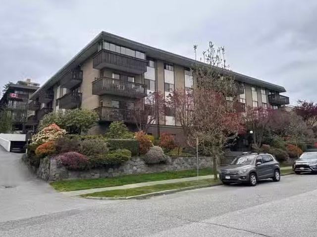 Apartment for sale in North Vancouver, North Vancouver, 205 12.