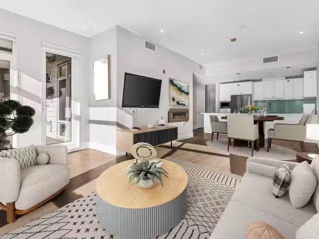 Apartment for sale in North Vancouver, North Vancouver, 206 15.