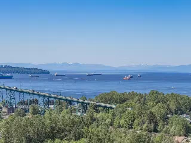 Apartment for sale in North Vancouver, North Vancouver, 2201 1.