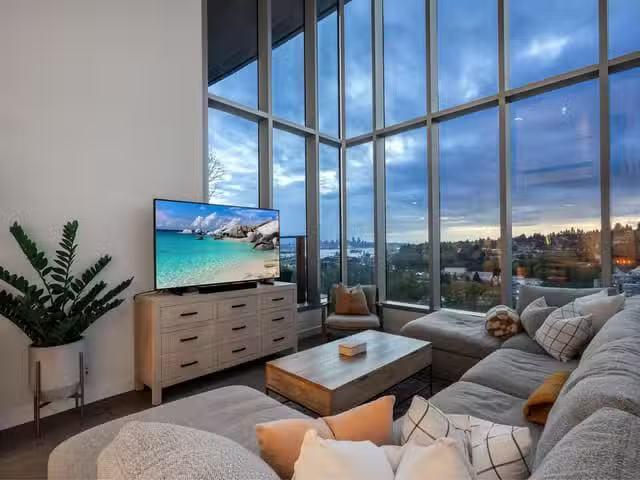 Apartment for sale in North Vancouver, North Vancouver, 2406 1.
