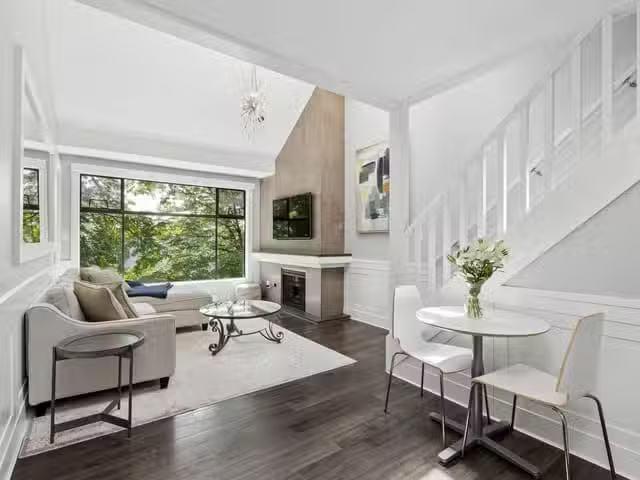 Apartment for sale in North Vancouver, North Vancouver, 303 17.