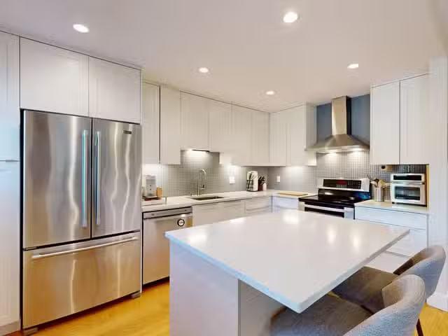 Apartment for sale in North Vancouver, North Vancouver, 304 15.