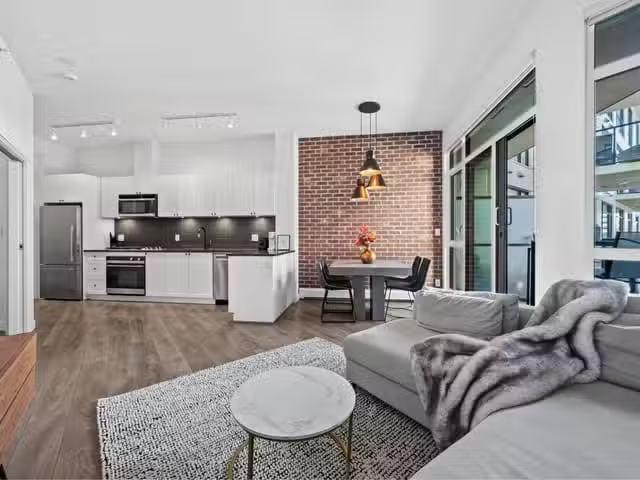 Apartment for sale in North Vancouver, North Vancouver, 305 10.