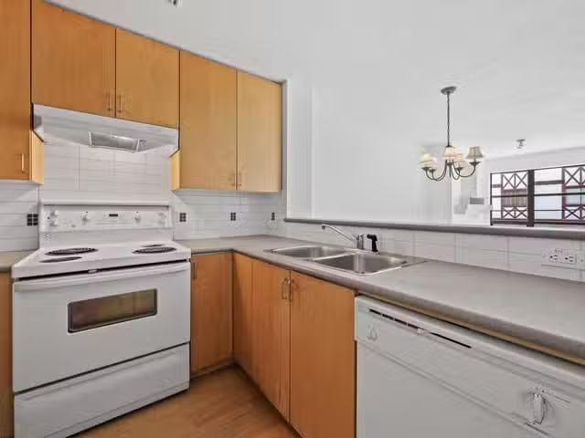 Apartment for sale in North Vancouver, North Vancouver, 306 12.