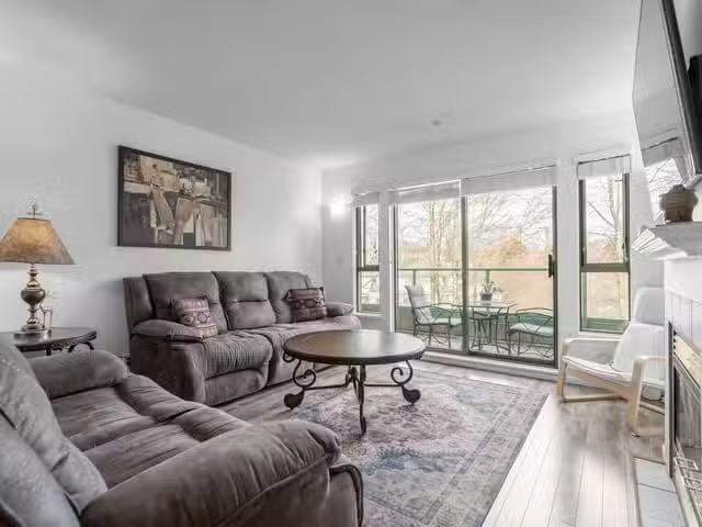 Apartment for sale in North Vancouver, North Vancouver, P12 22.
