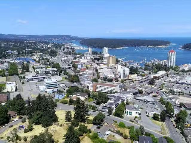 Apartment for sale in Nanaimo, 402 650 Prideaux St, 1038909