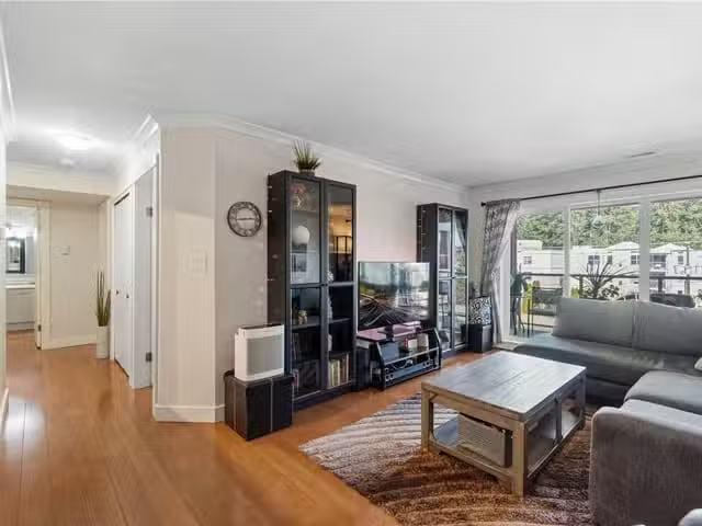 Apartment for sale in Nanaimo, 409 4701 Uplands Dr, 1030760