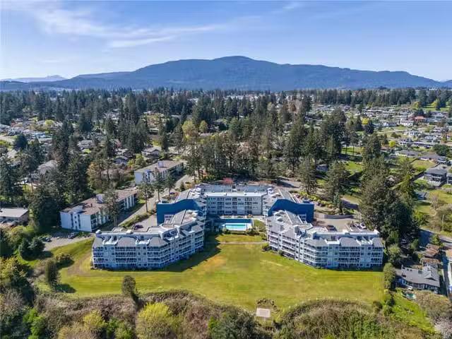 Apartment for sale in Nanaimo, 418 2562 Departure Bay Rd, 1031.