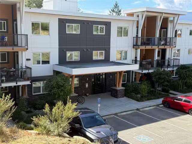 Apartment for sale in Nanaimo, 209 4820 Cedar Ridge Pl, 1037318