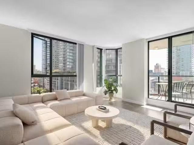 Apartment for sale in New Westminster, New Westminster, 607 55.