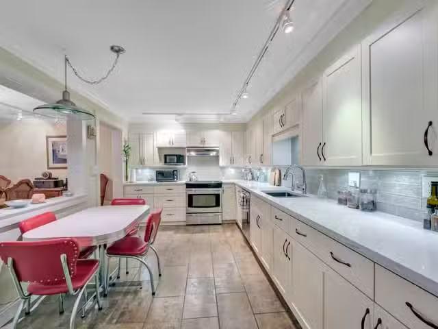 Apartment for sale in New Westminster, New Westminster, 109B 1.