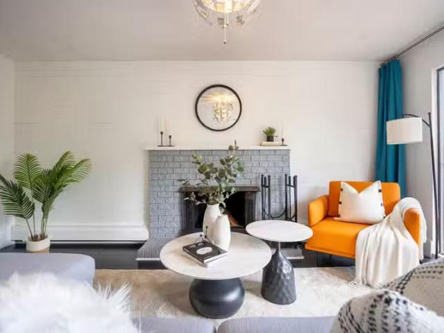Apartment for sale in Sapperton, New Westminster, New Westmins.