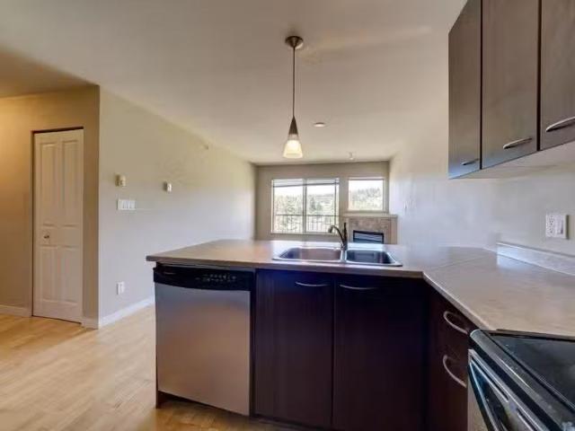Apartment for sale in Sechelt District, Sechelt, Sunshine Coas.
