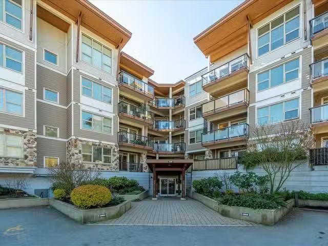 Apartment for sale in Squamish, Squamish, 206 1150 Bailey Stre.