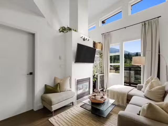 Apartment for sale in Squamish, Squamish, 310 41105 Tantalus R.